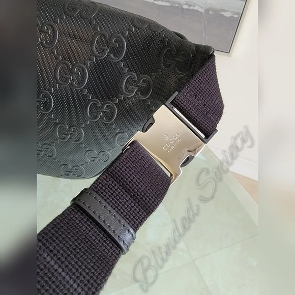 Gucci GG Supreme Embossed Crossbody Belt Bag Sling Black Leather - Picture 8 of 10